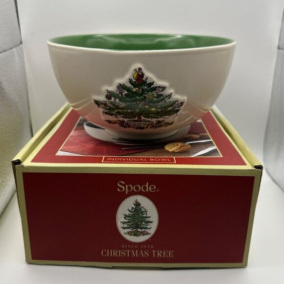 Spode 32 oz IN BOX individual Christmas Tree Bowl green interior Santa holidays - Picture 1 of 10